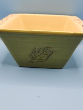 Tastefully Simple Host Collection Dip Bowl Green Leaf Baking Serving Casserole